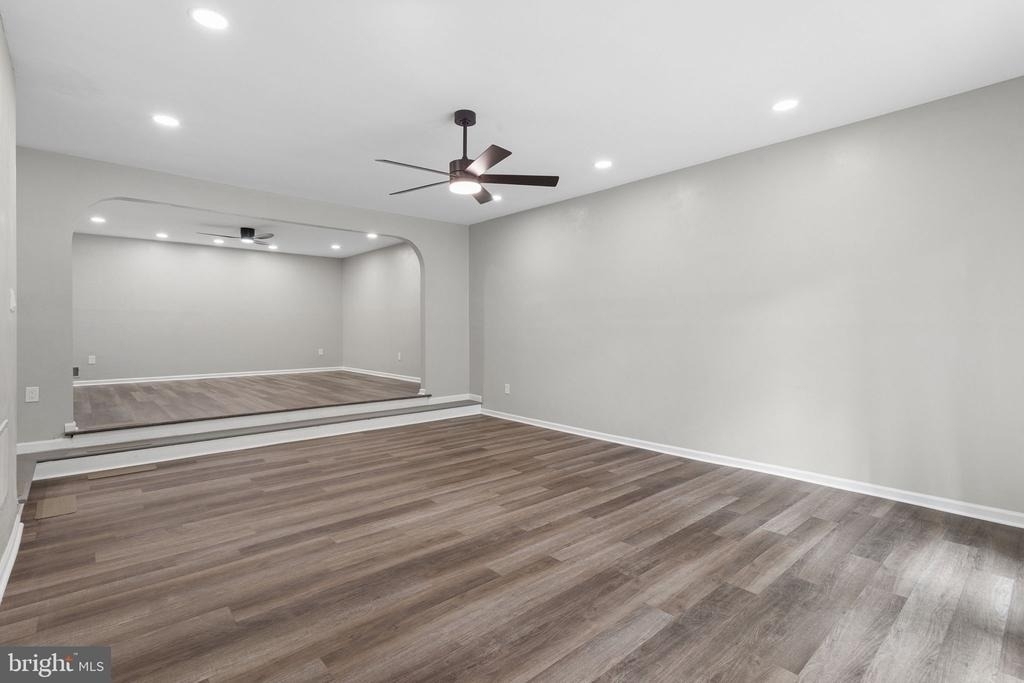 932 Chanticleer Drive - Photo 14