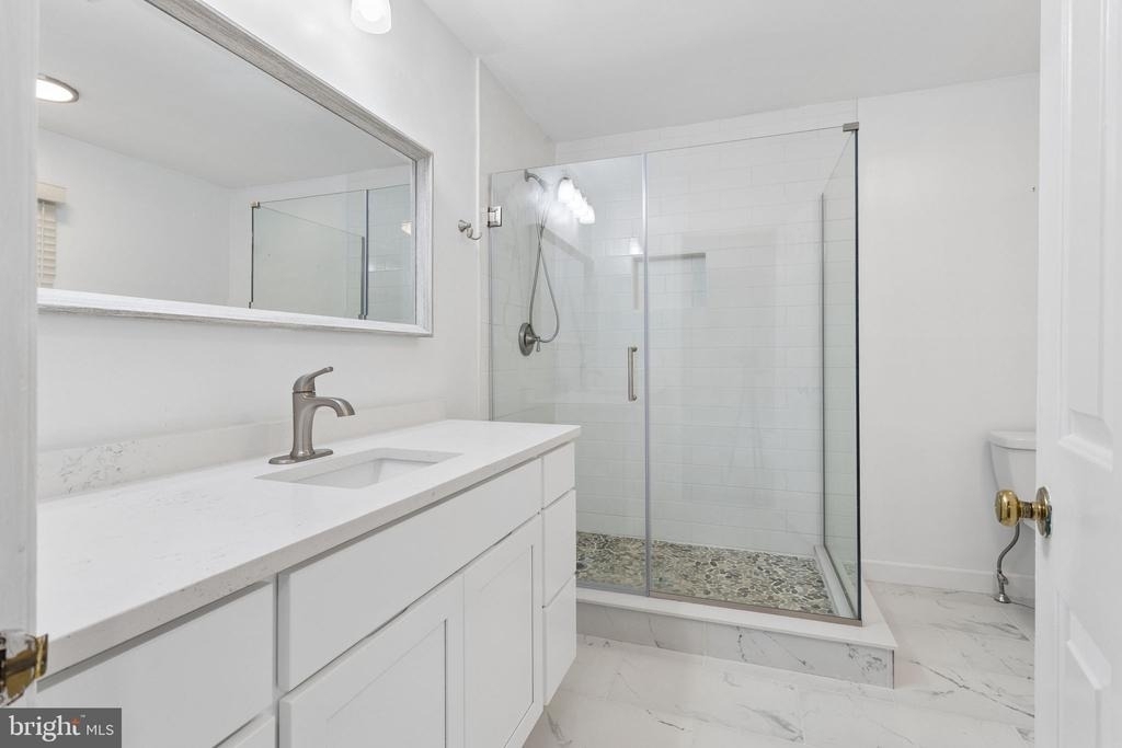 932 Chanticleer Drive - Photo 23
