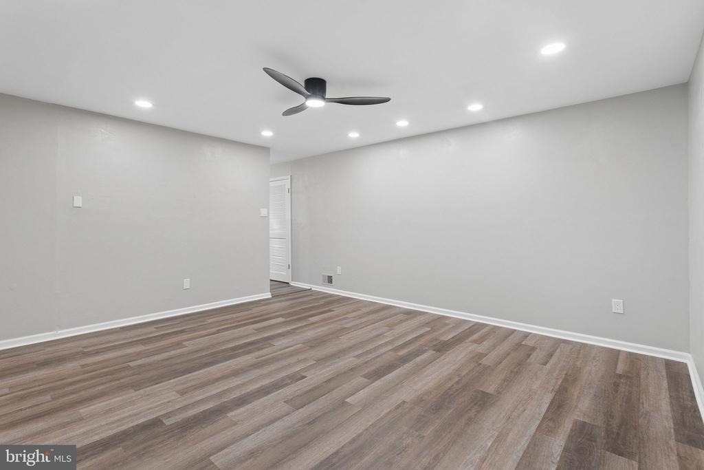 932 Chanticleer Drive - Photo 12