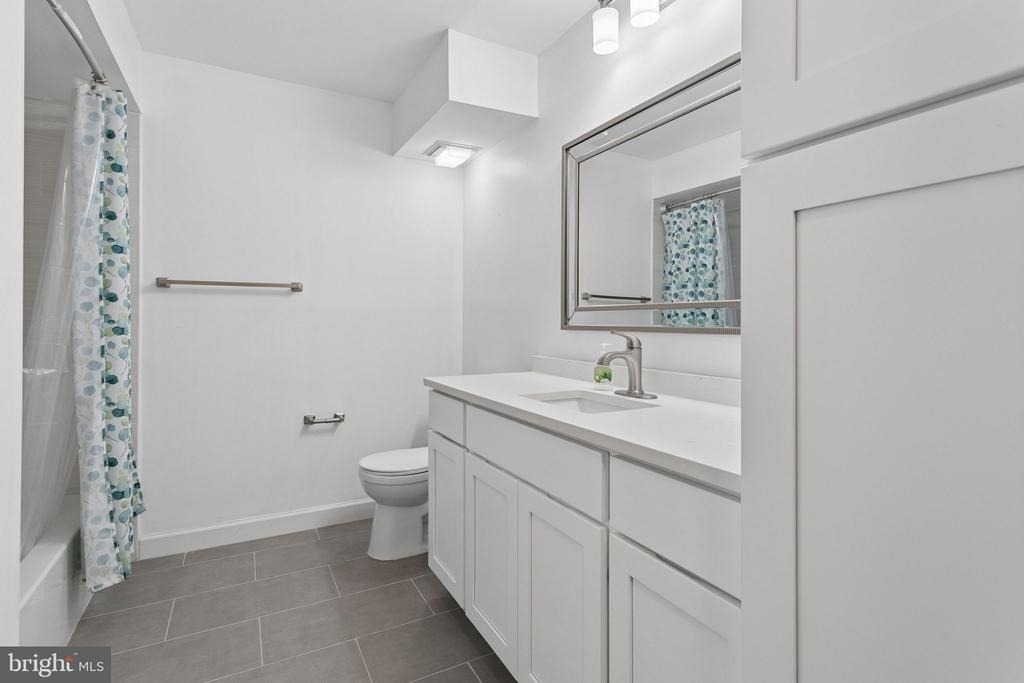 932 Chanticleer Drive - Photo 16