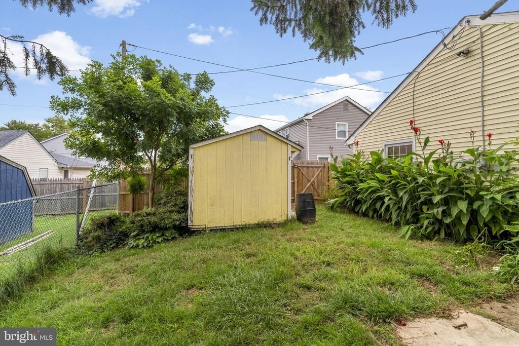 1 Madestone Lane - Photo 40
