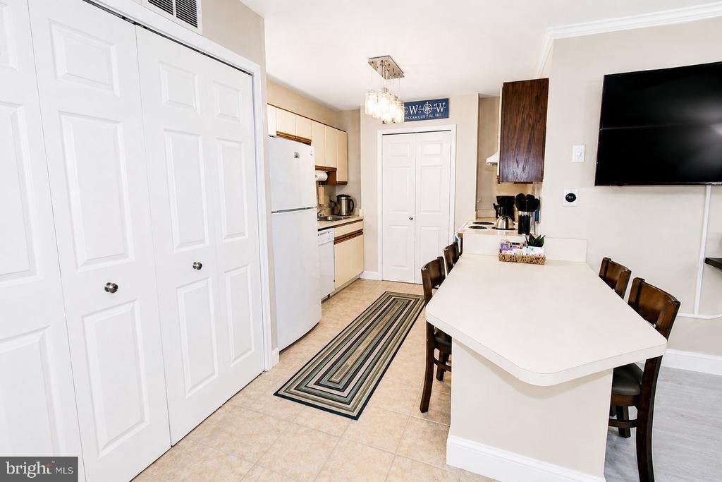 105 120th Street - Photo 8