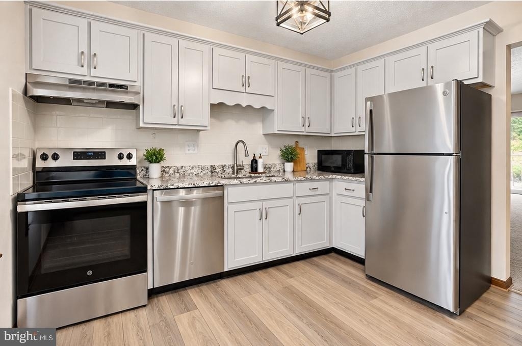 45759 Church Drive - Photo 2