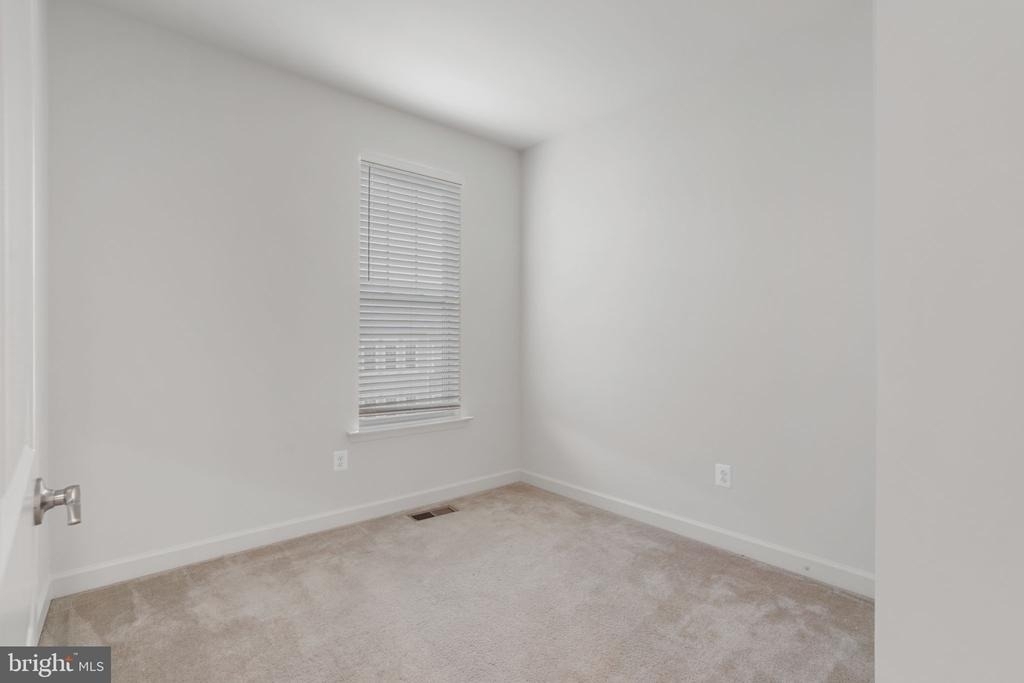 9811 Wood Glen Terrace - Photo 31