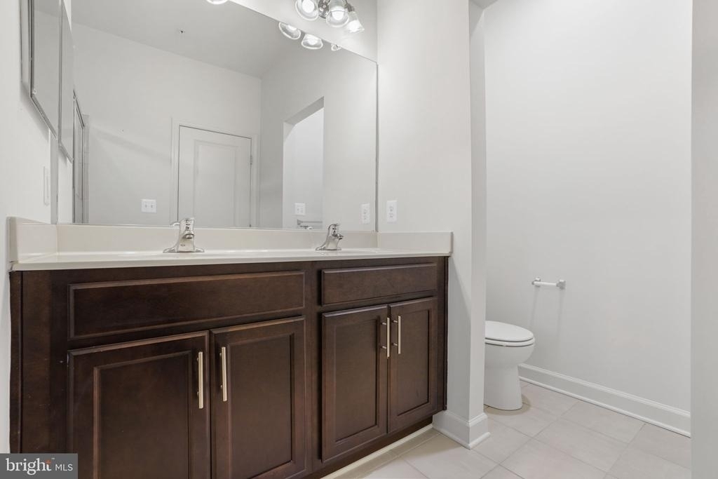 9811 Wood Glen Terrace - Photo 28