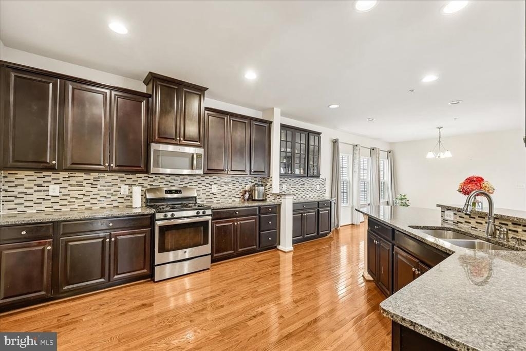 11805 Grey Squirrel Street - Photo 24