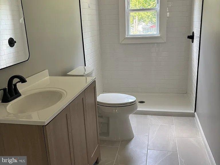9940 Naylor Avenue - Photo 11