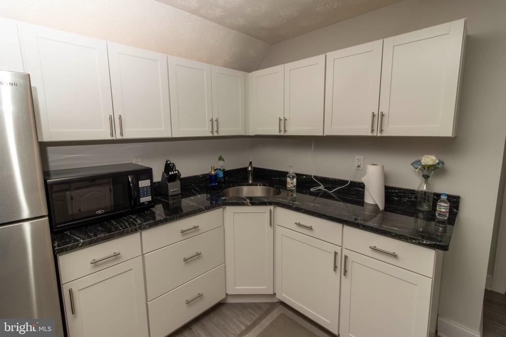 2428 Pimpernel Drive - Photo 6
