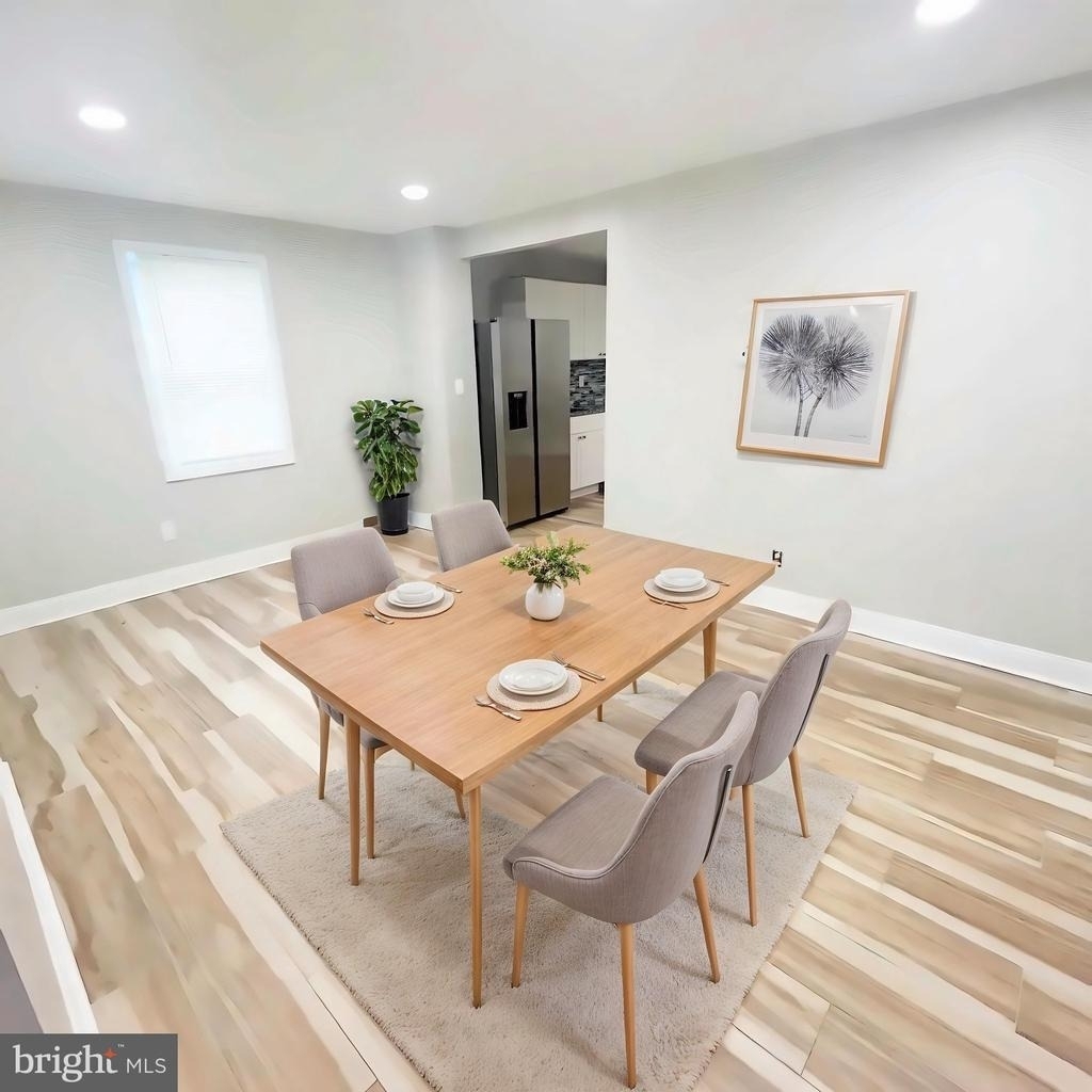 7113 Liberty Road - Photo 2