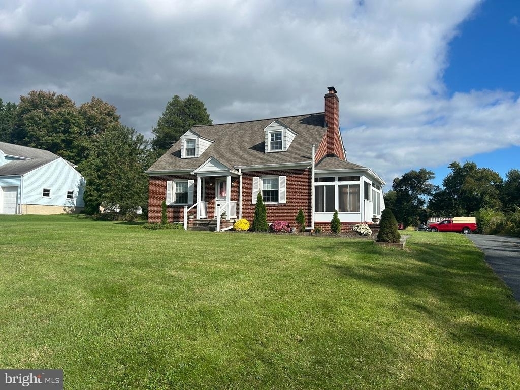 10005 Harford Road - Photo 0