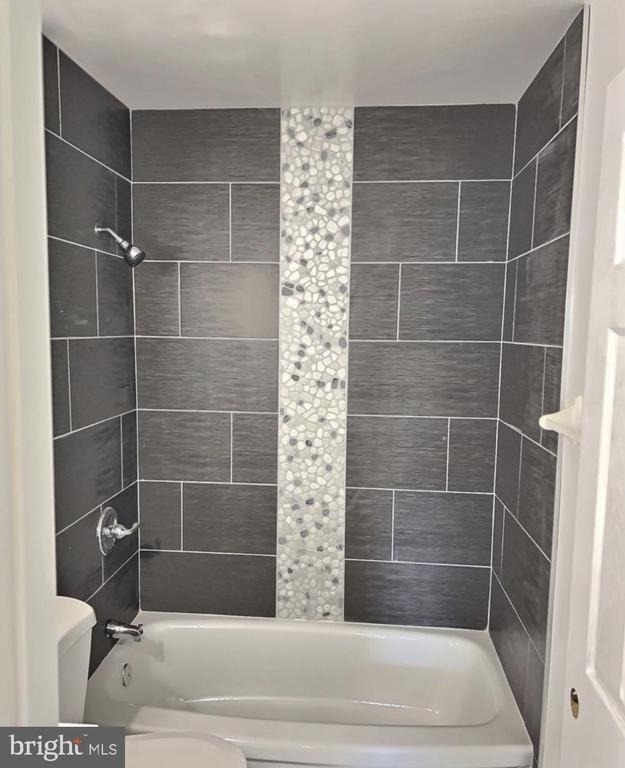 18 Haley Road - Photo 2