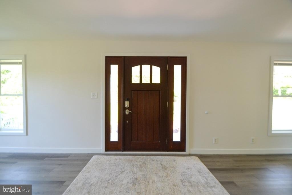 5714 Deer Park Road - Photo 2