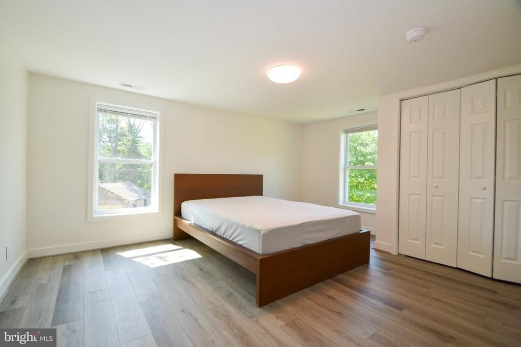 5714 Deer Park Road - Photo 10
