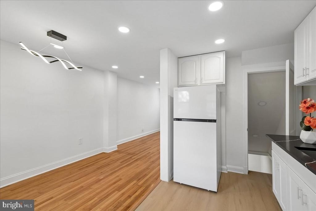 1403 Dartmouth Avenue - Photo 12
