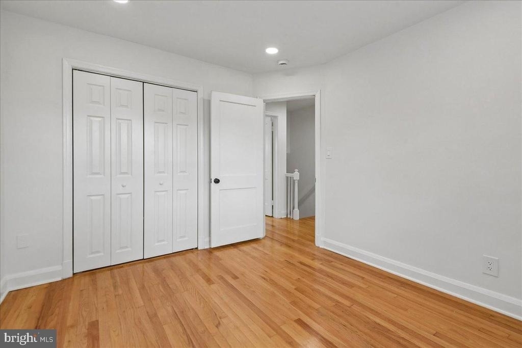 1403 Dartmouth Avenue - Photo 23