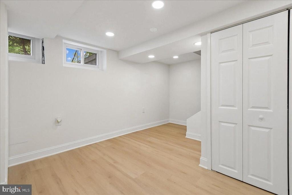 1403 Dartmouth Avenue - Photo 26