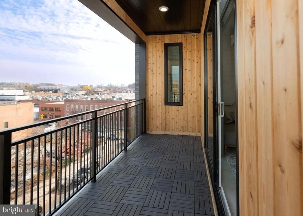 520 S Caroline Street - Photo 10