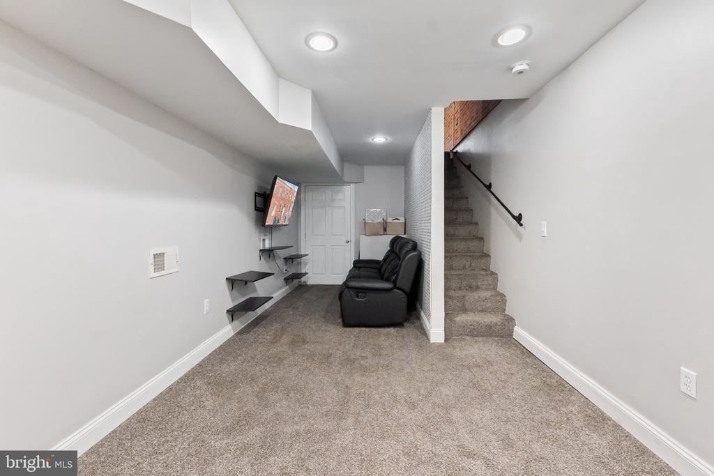 1156 Scott Street - Photo 14