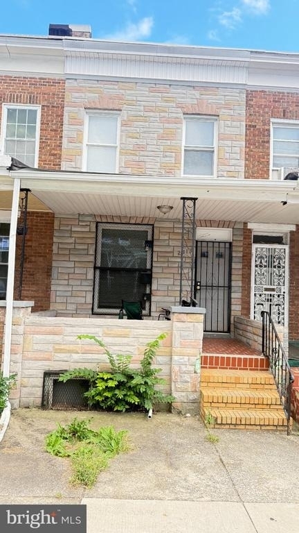 2313 Lauretta Avenue - Photo 29