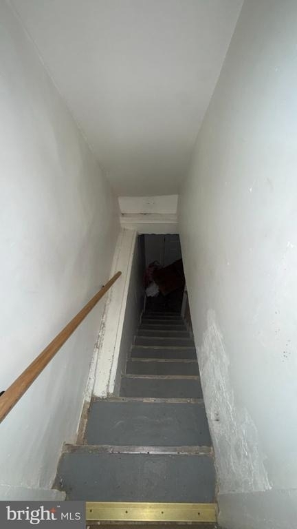 2313 Lauretta Avenue - Photo 8