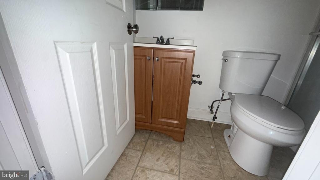 2313 Lauretta Avenue - Photo 5