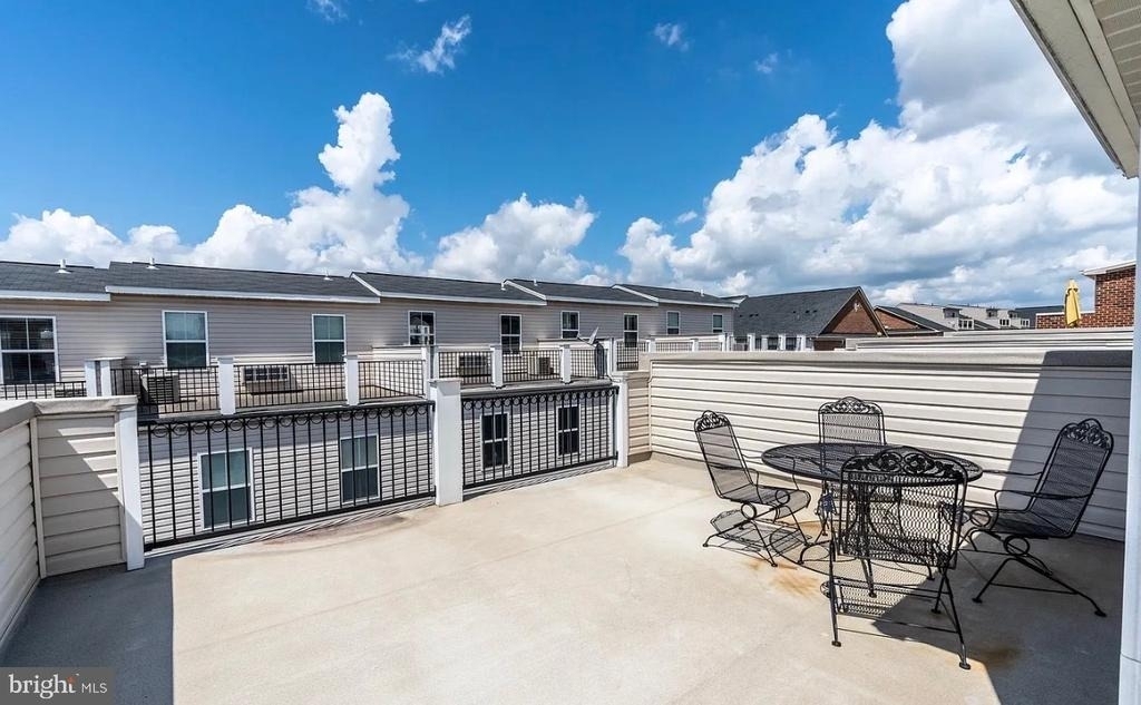906 Oldham Street - Photo 22