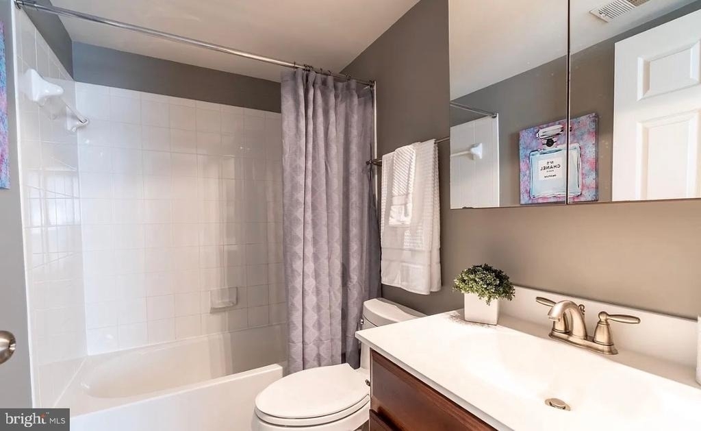 906 Oldham Street - Photo 9