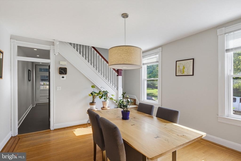 600 W 36th Street - Photo 8