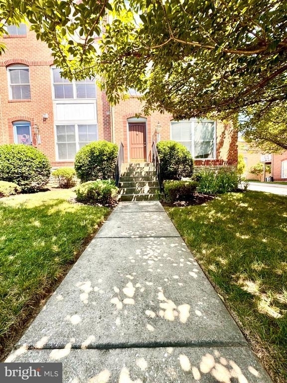 2062 Clipper Park Road - Photo 0