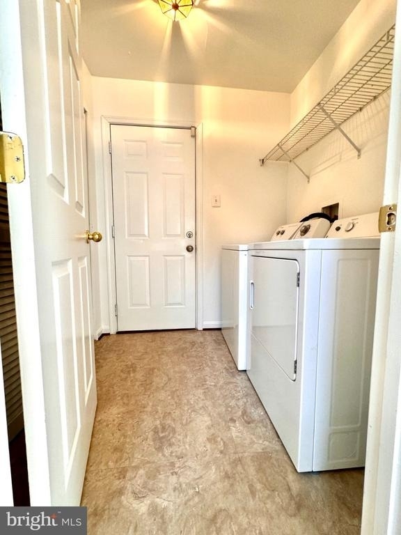 2062 Clipper Park Road - Photo 5