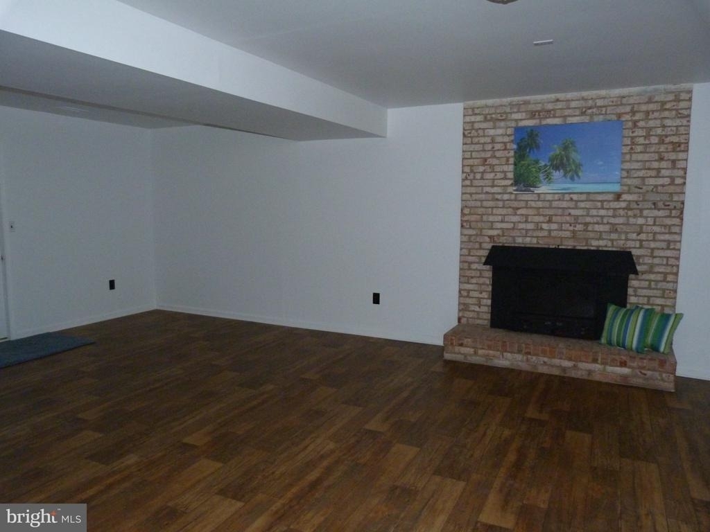 1009 Kensington Way - Photo 13