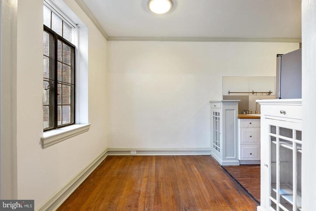 1305 N Broom Street - Photo 12