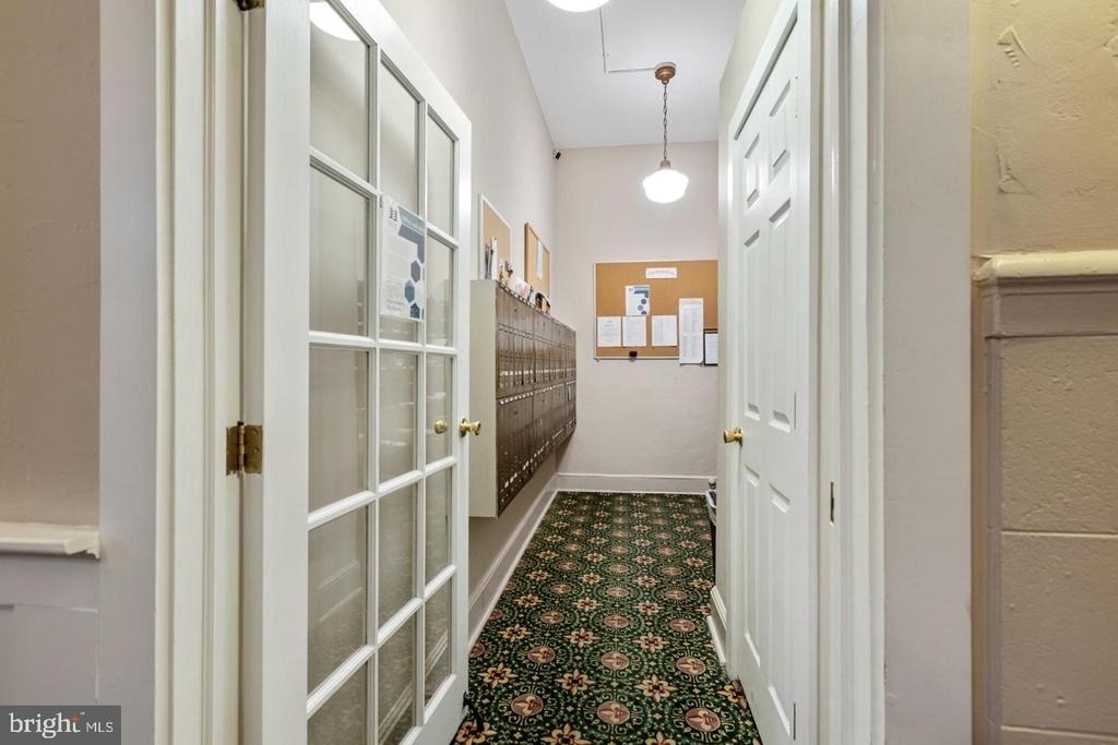1305 N Broom Street - Photo 4