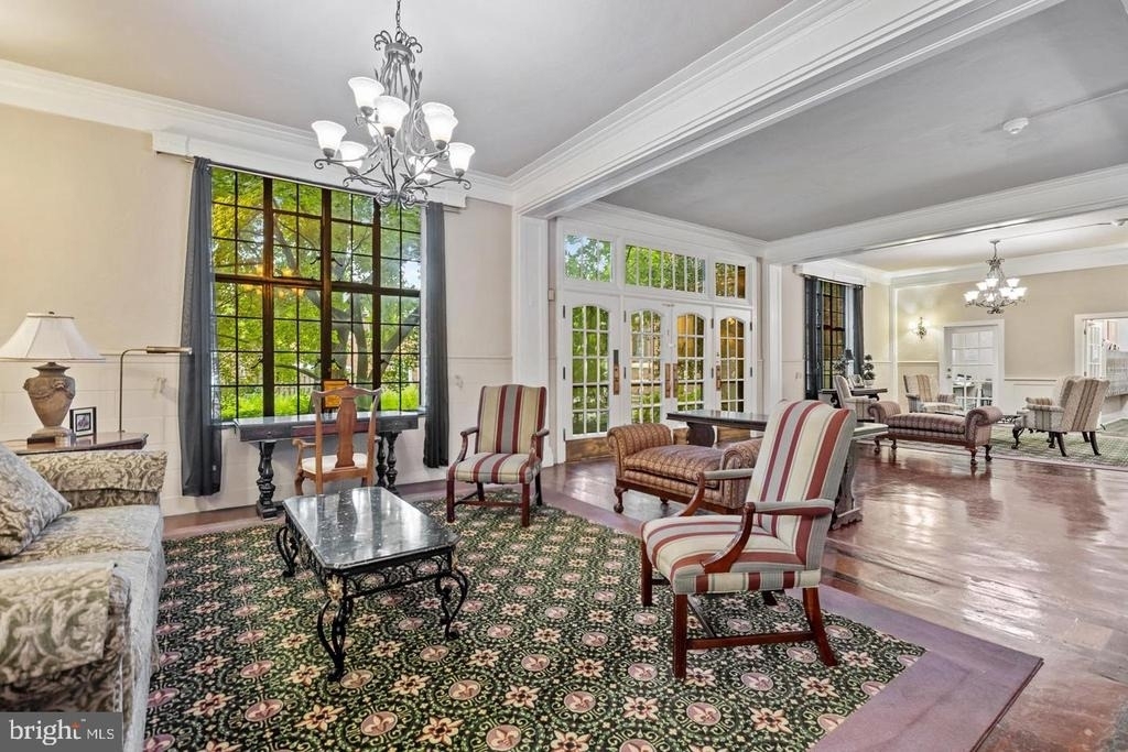 1305 N Broom Street - Photo 8