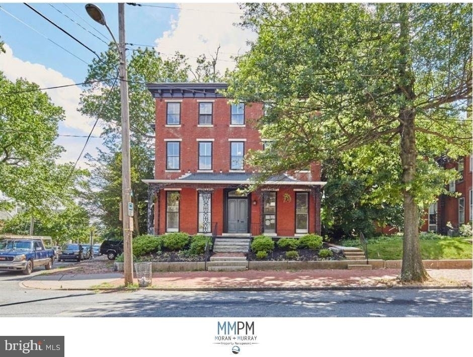 1300 Delaware Avenue - Photo 3