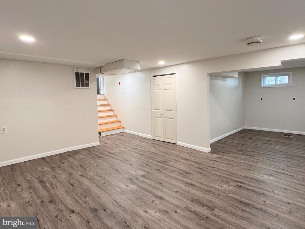 820 Leeds Lane - Photo 43