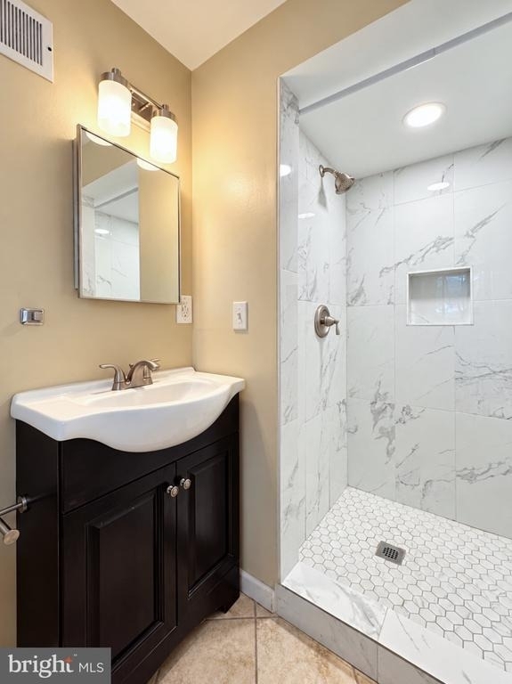 820 Leeds Lane - Photo 19