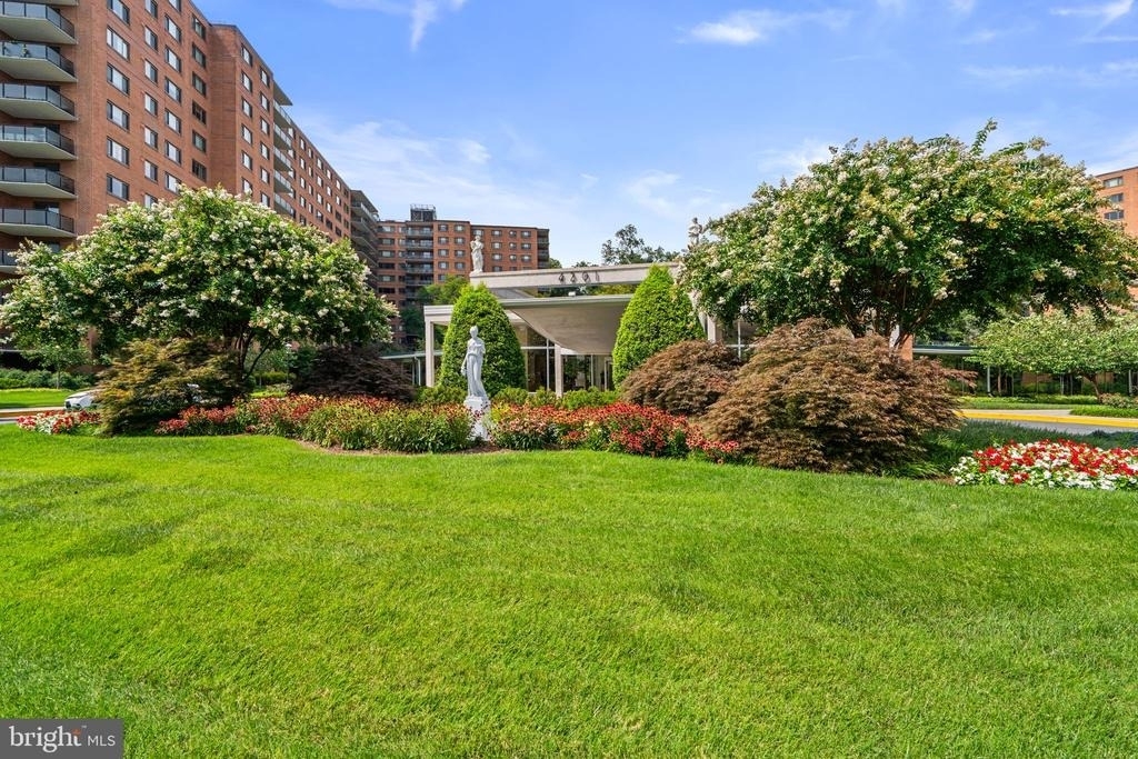 4201 Cathedral Avenue Nw - Photo 14