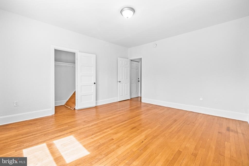 1508 V Street Se - Photo 1