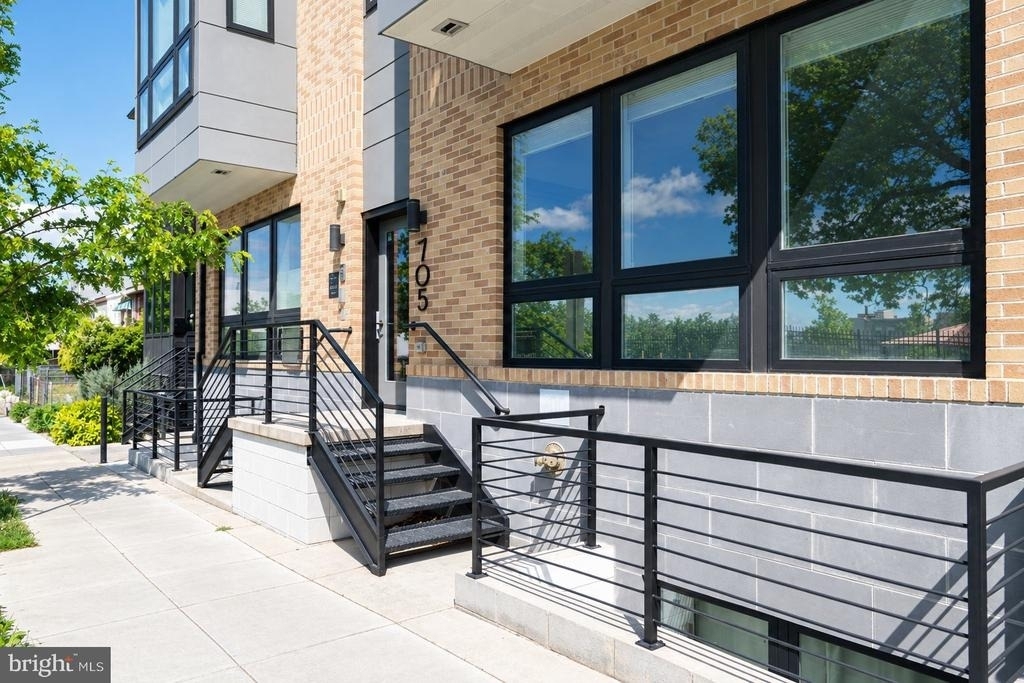 705 Irving Street Nw - Photo 14