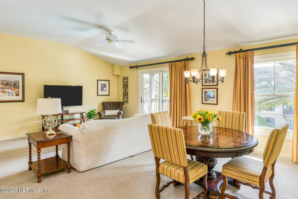 955 Registry Boulevard - Photo 4