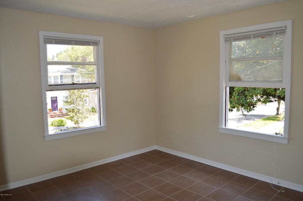 801 Acosta Street - Photo 9