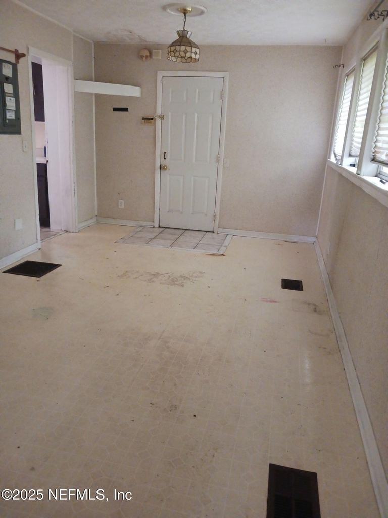 7262 Barberie Street - Photo 13