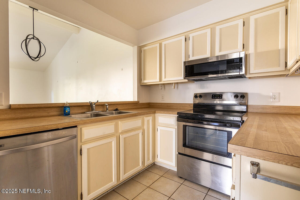 2171 Derringer Circle E - Photo 10