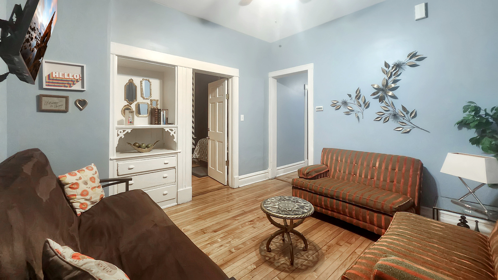2107 W Coulter Street - Photo 1
