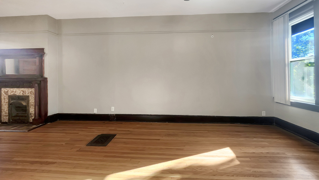 2333 S Lawndale Avenue - Photo 9