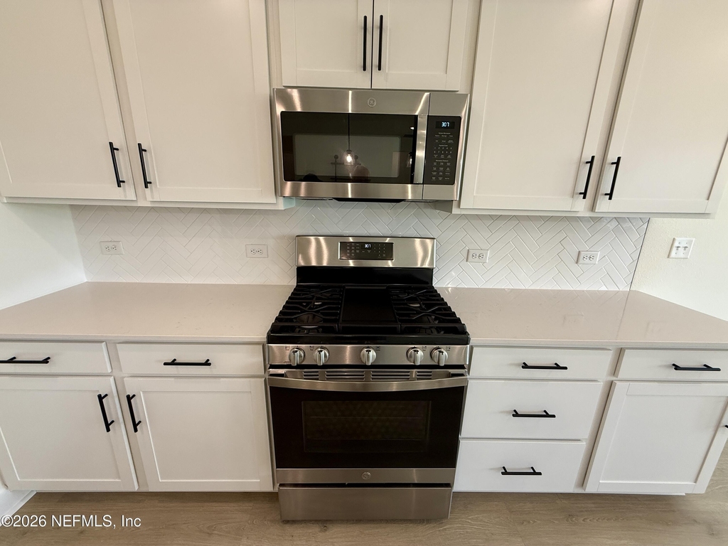3435 Auvenshine Way - Photo 8