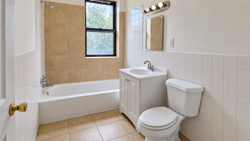 3560 W Cortland Street - Photo 5