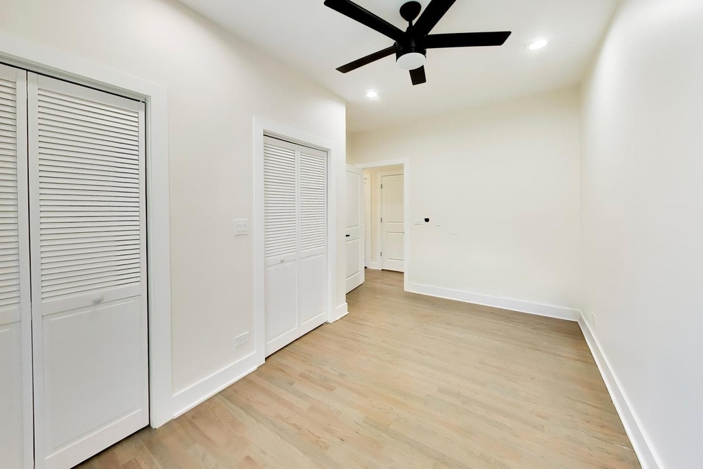 350 E 50th Street - Photo 18