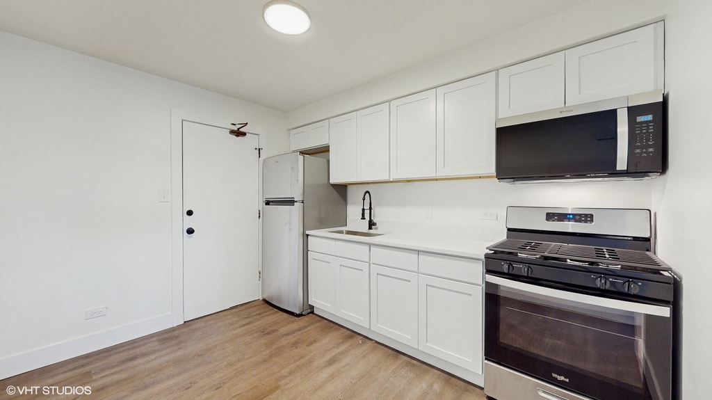 10416 Michael Todd Terrace - Photo 4